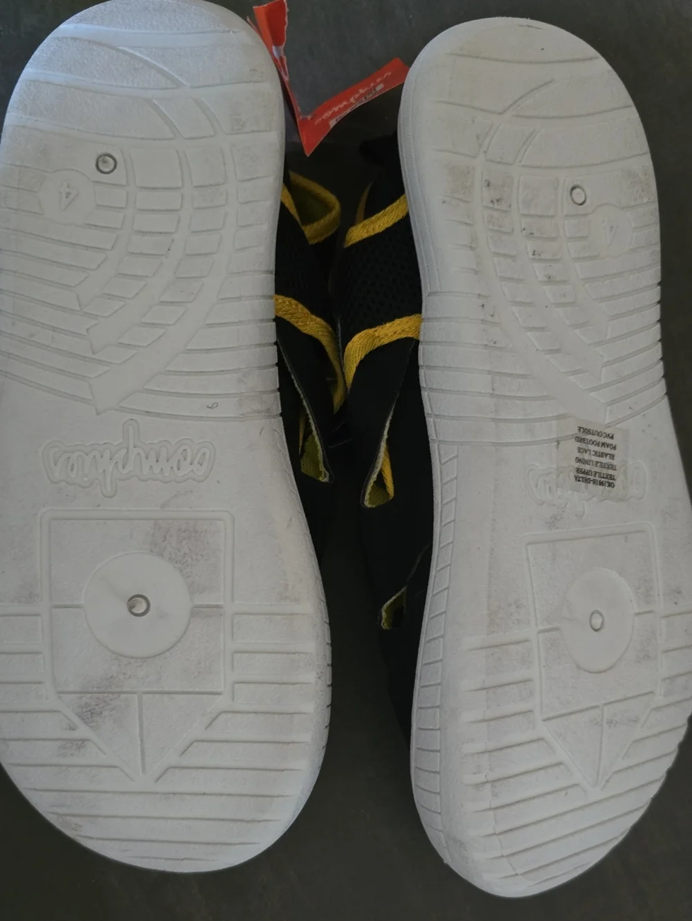 Oomphies Kids Water Sandals